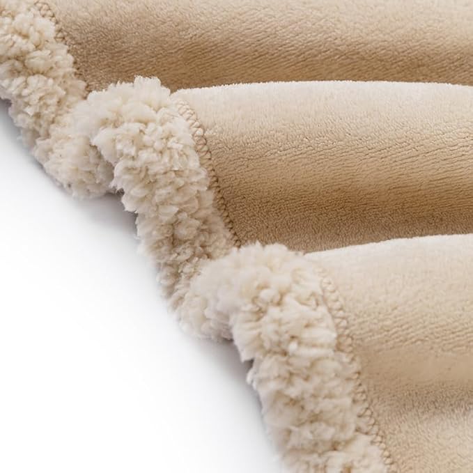 Waterproof Dog Blanket Reversible Pet Bed Cover Puppy Fluffy Cream Blankets Leakproof Sofa Couch Cover Cat Pet Blanket for Warm Washable-L
