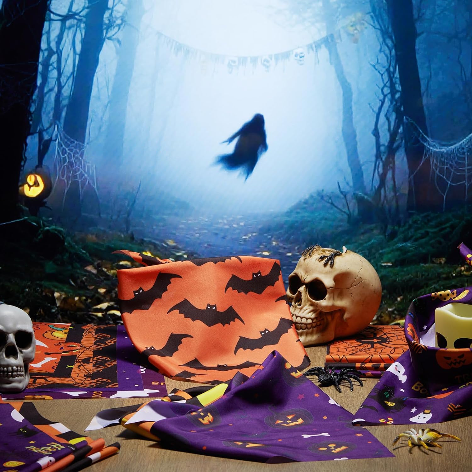 Abbylike 100 Pcs Halloween Dog Bandanas Bulk Pumpkin Bandanas for Dogs Triangle Kerchief Bibs Scarf Set for Pet Halloween Costume Photo Props Accessories Pet Shops, 25 Styles (19.7 x 13.8 x 13.8)