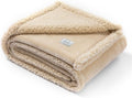 Waterproof Dog Blanket Reversible Pet Bed Cover Puppy Fluffy Cream Blankets Leakproof Sofa Couch Cover Cat Pet Blanket for Warm Washable-S